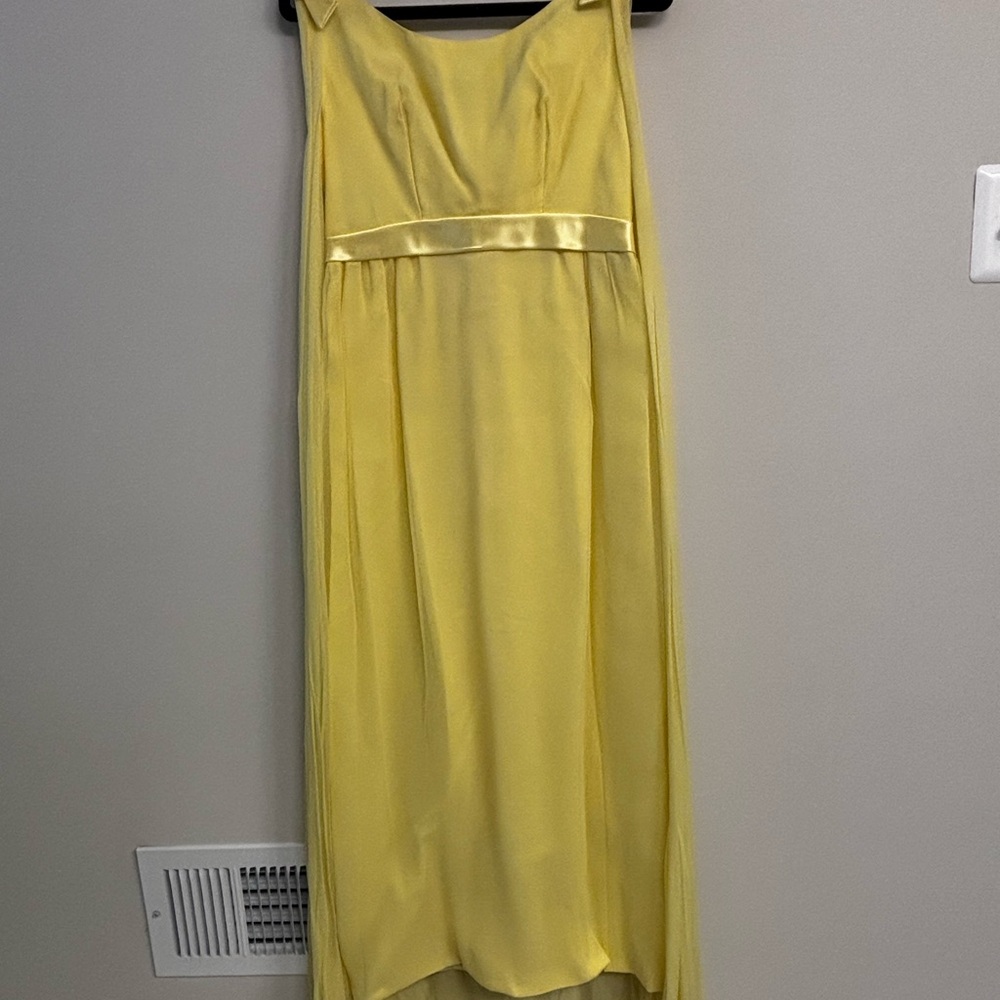 Elegant 1960s VINTAGE Yellow Sleeveless Dress